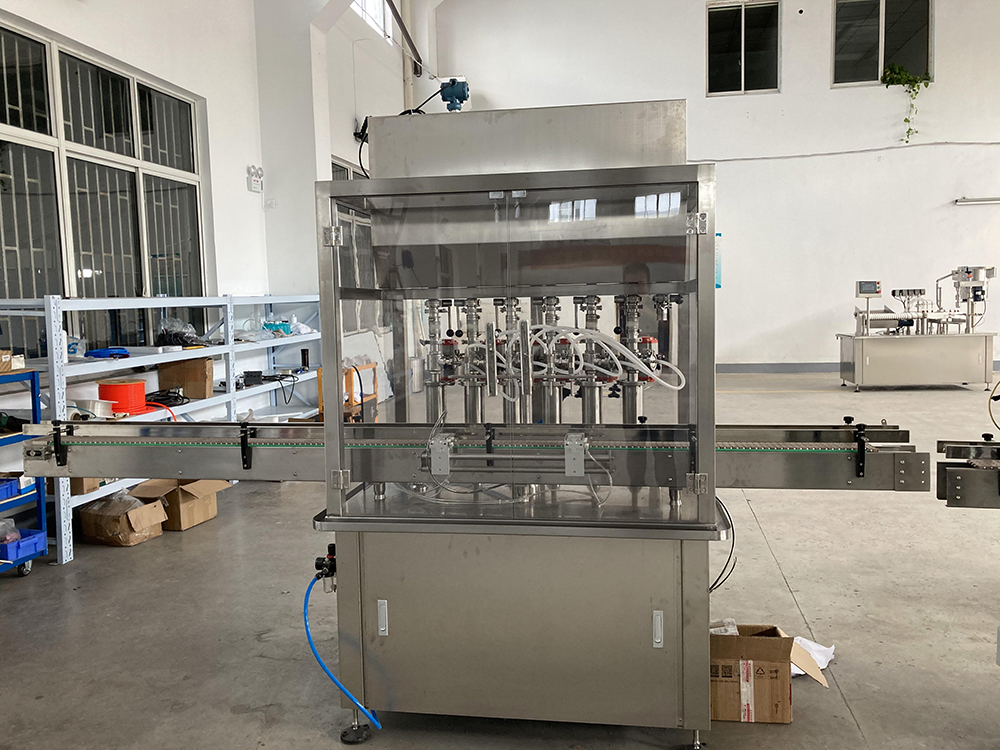 YYZG直線式灌裝機